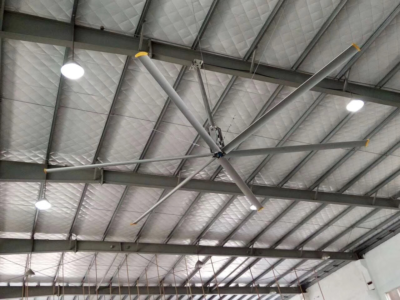 車間大風(fēng)扇具備有非常多的優(yōu)點